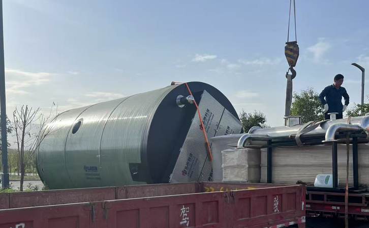 1753756295135820.jpg 622.jpg